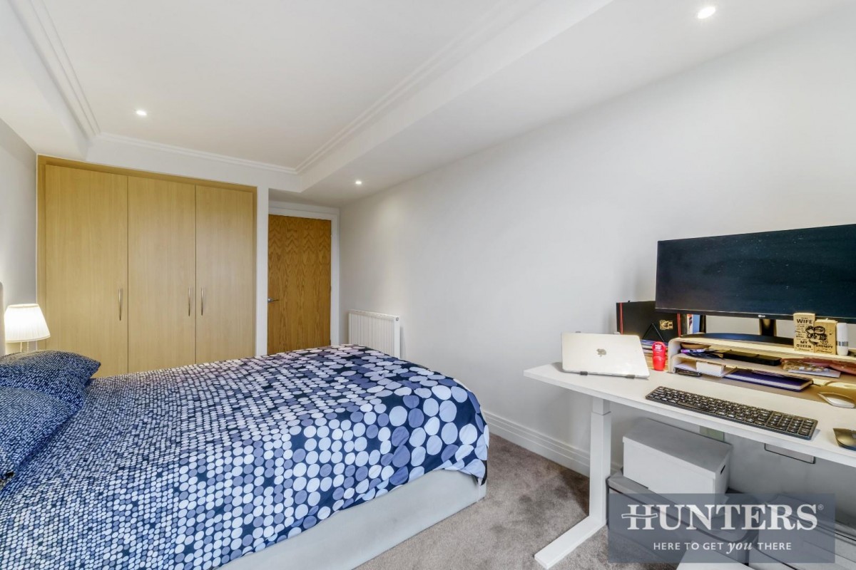 Town Meadow, Brentford