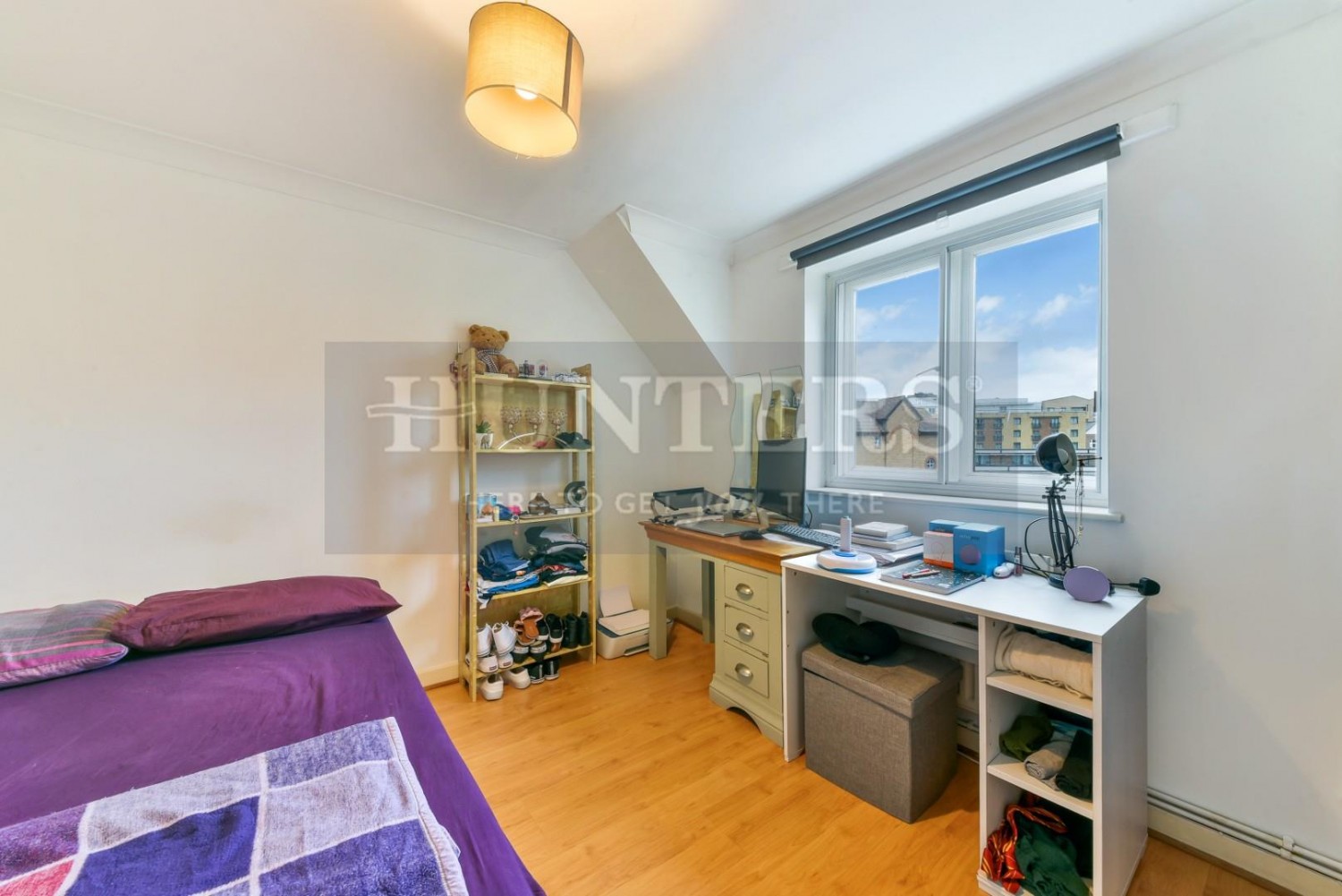 Bordeston Court, The Ham, Brentford, Middlesex, TW8