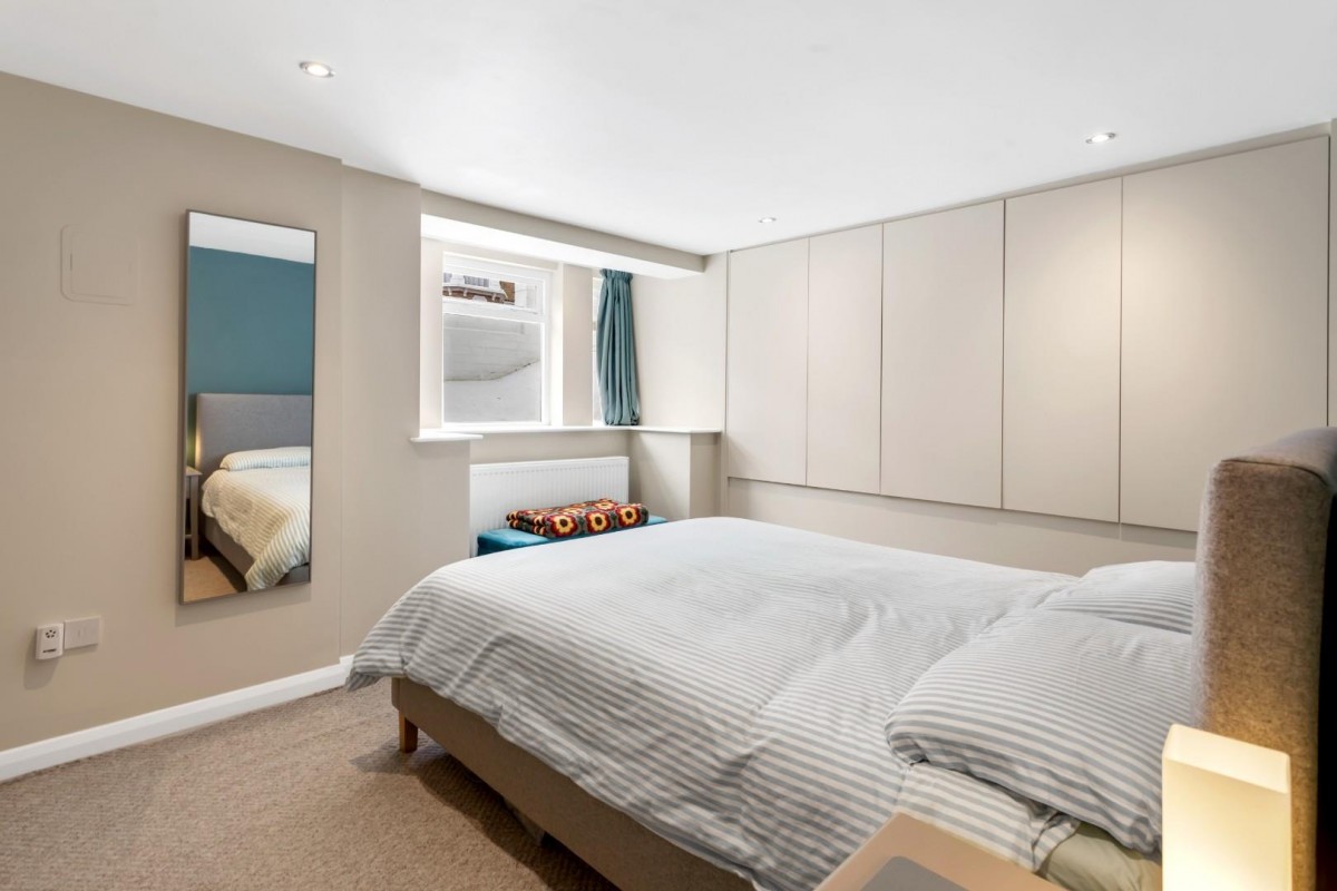 Martaban Road, London, N16