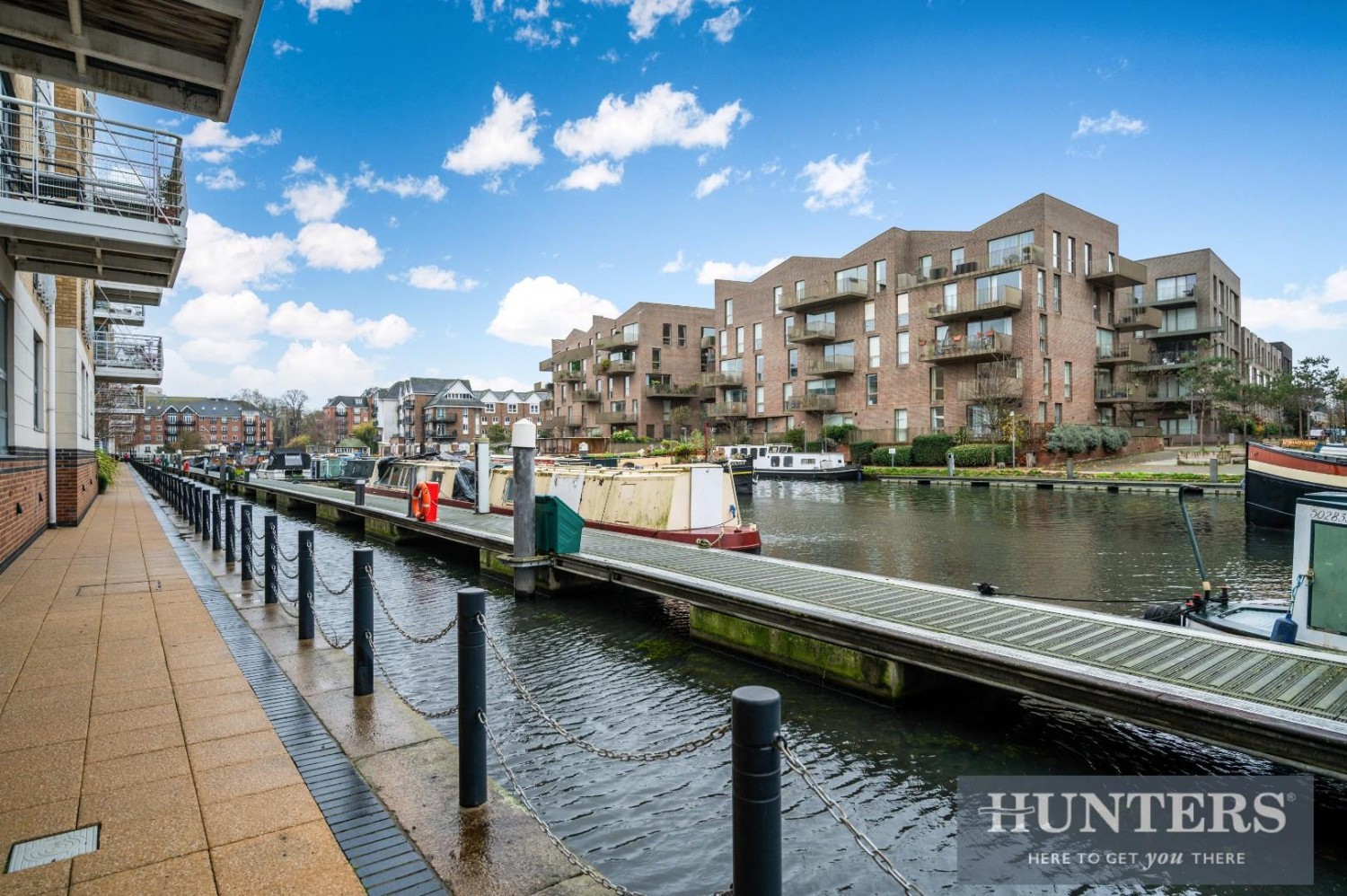 Tallow Road, Brentford