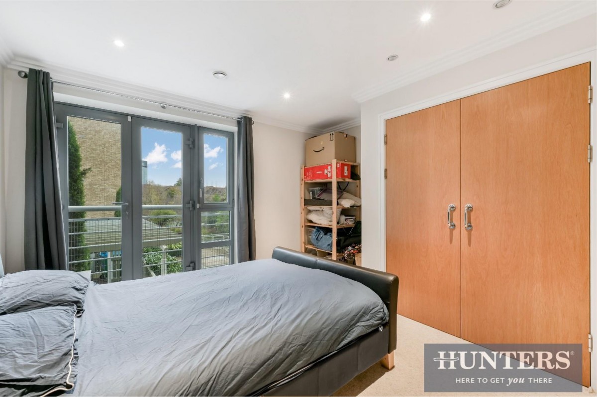 Tallow Road, Brentford