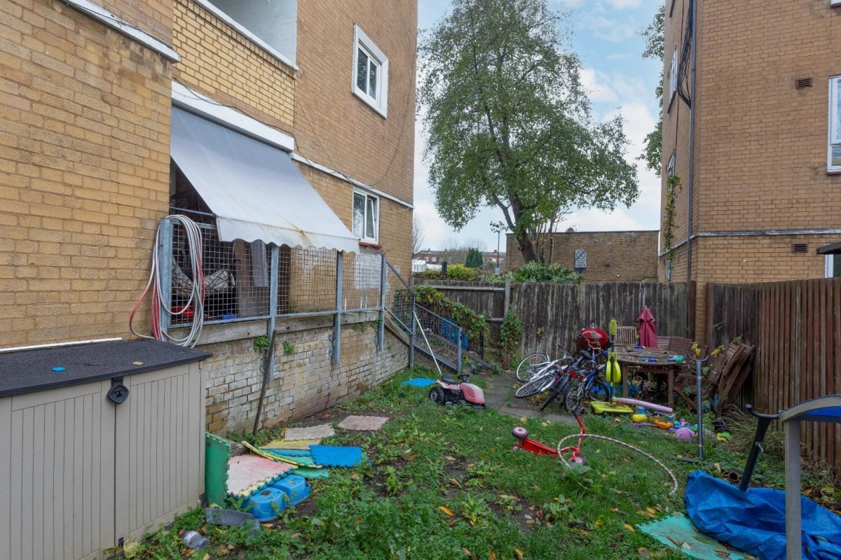 Mayville Estate, London, N16