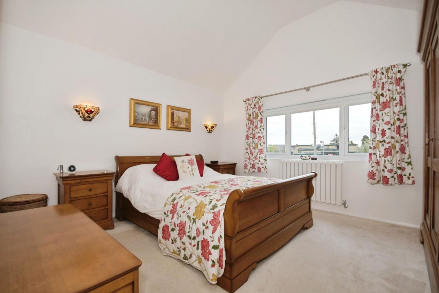 Storrs Road, Brampton, Chesterfield, S40 3QA