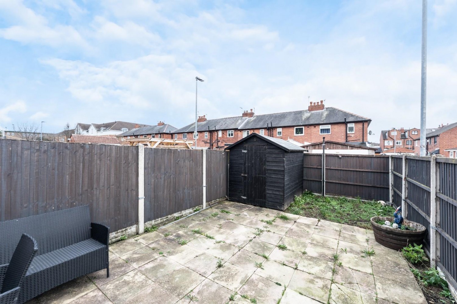 Manor Grove, Castleford