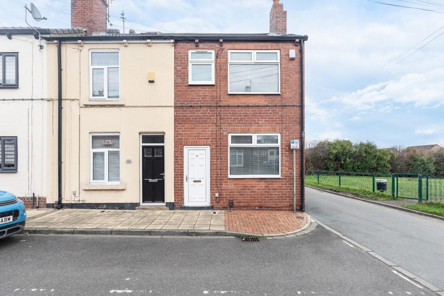 Manor Grove, Castleford