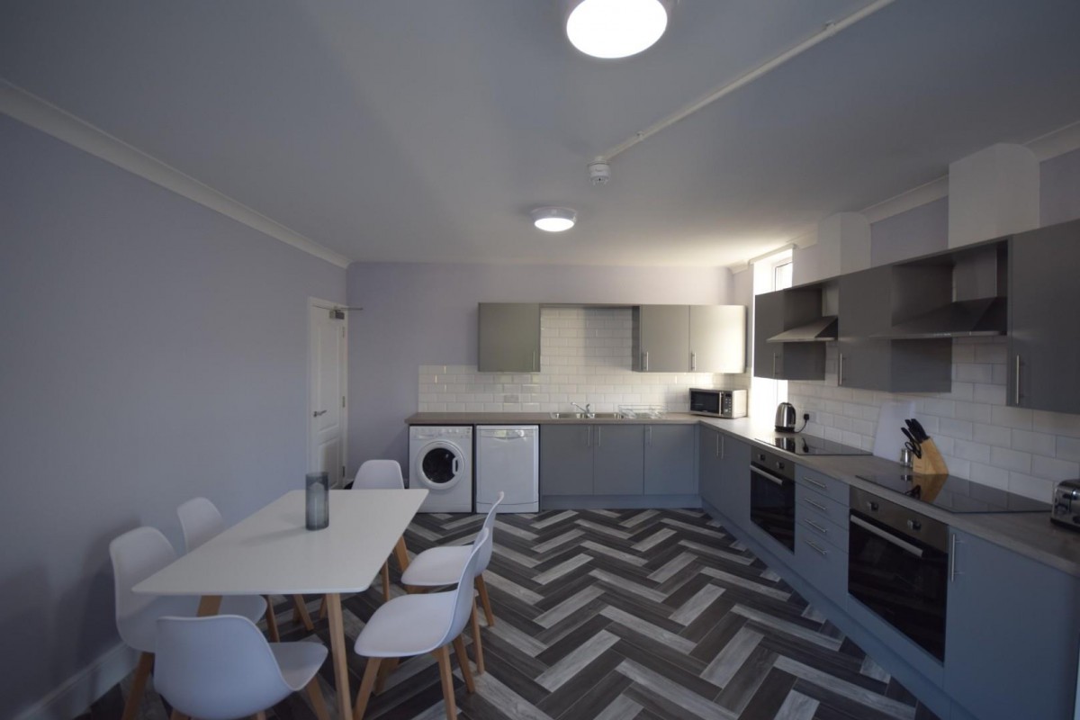 Room 7, 6 Bradford Road, Shipley, BD18 3NP