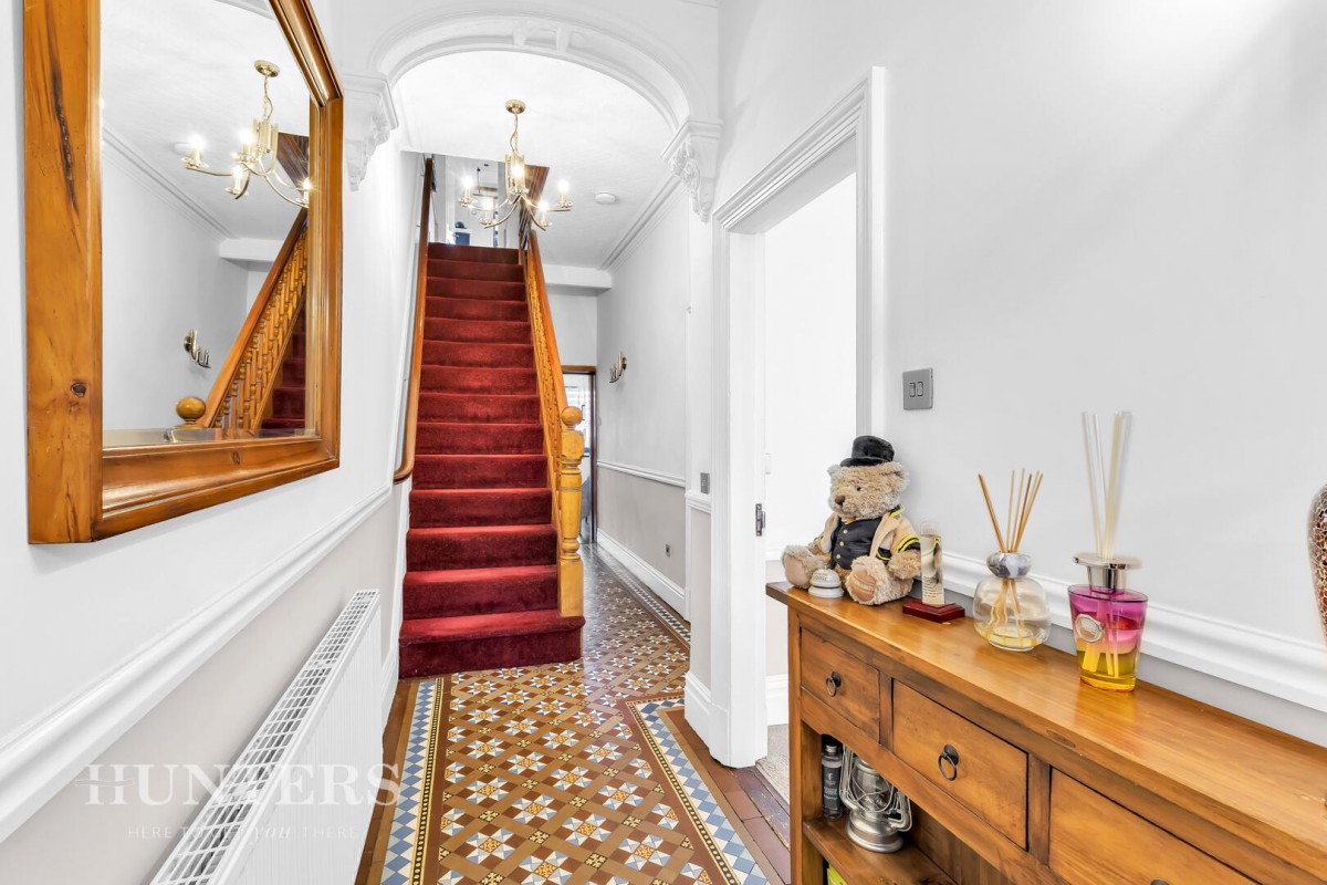 Wardle Road, Wardle, OL12 9EL