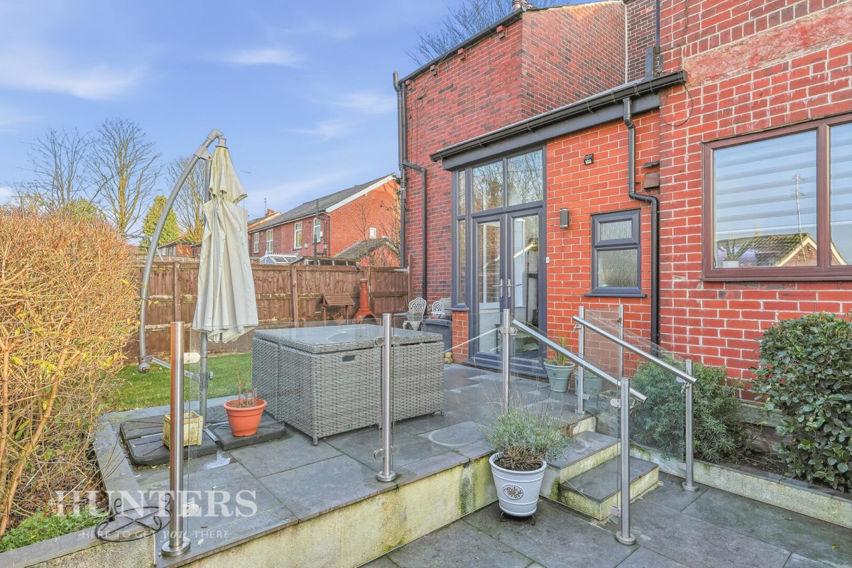 Wardle Road, Wardle, OL12 9EL