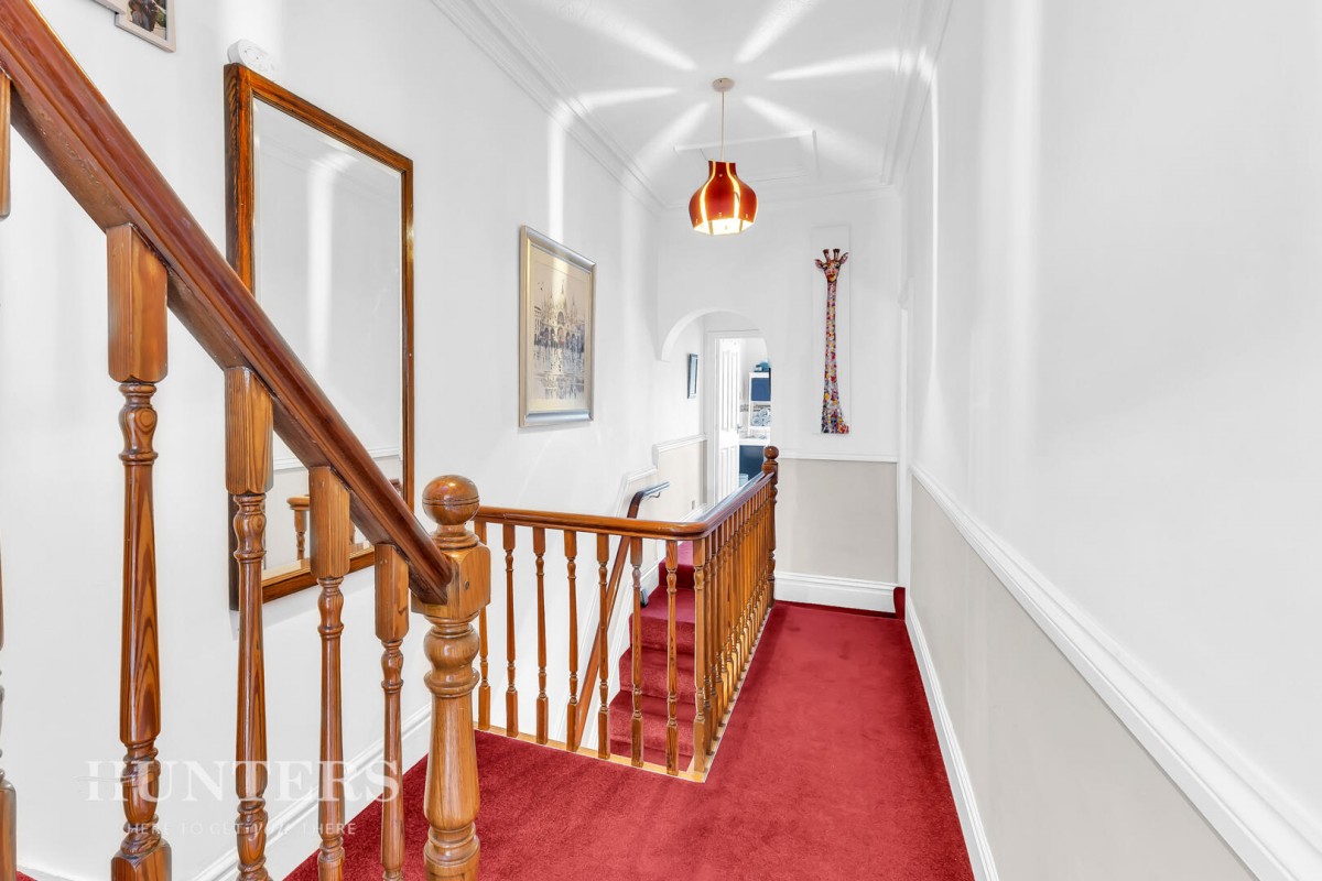 Wardle Road, Wardle, OL12 9EL