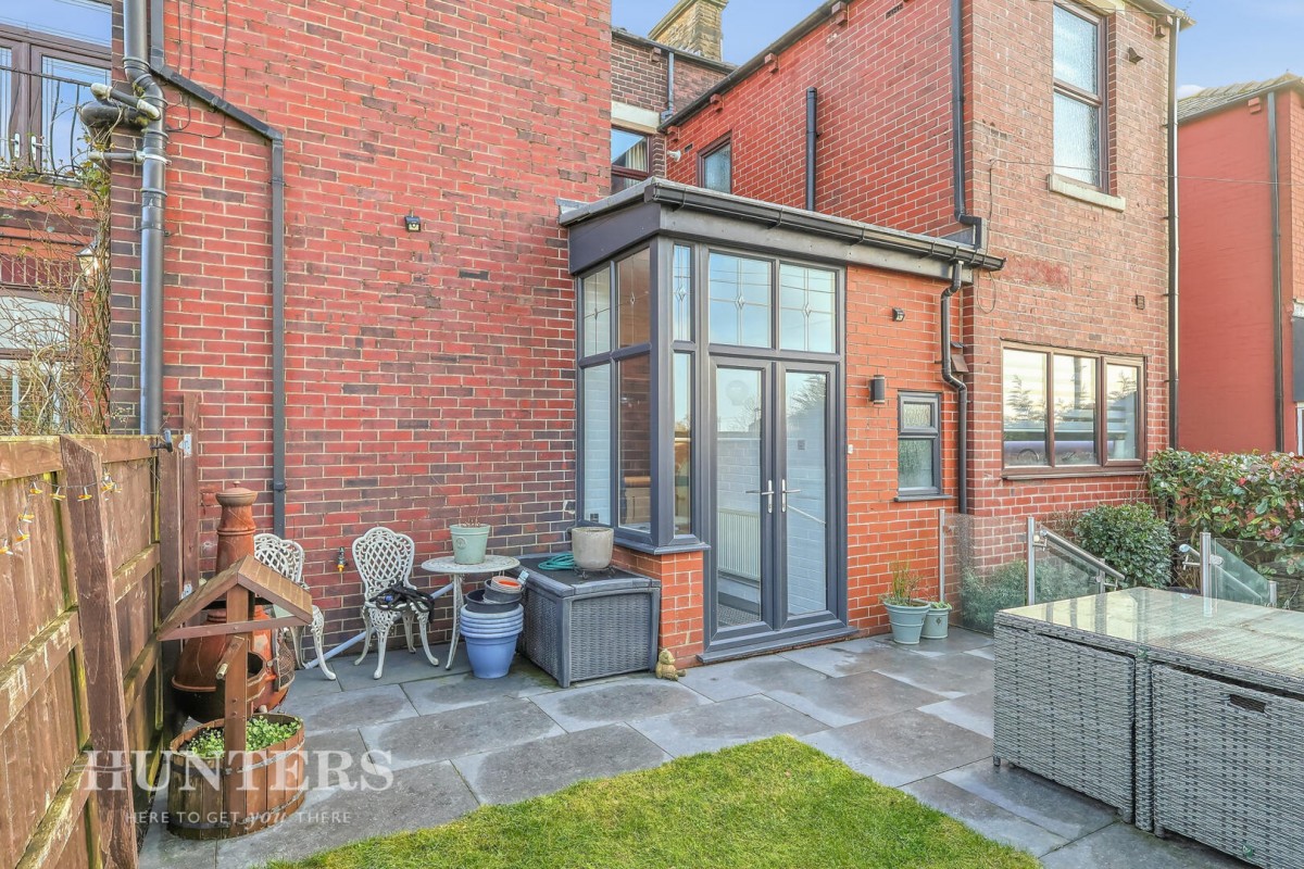 Wardle Road, Wardle, OL12 9EL