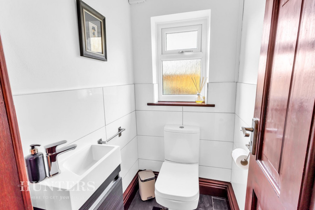 Wardle Road, Wardle, OL12 9EL