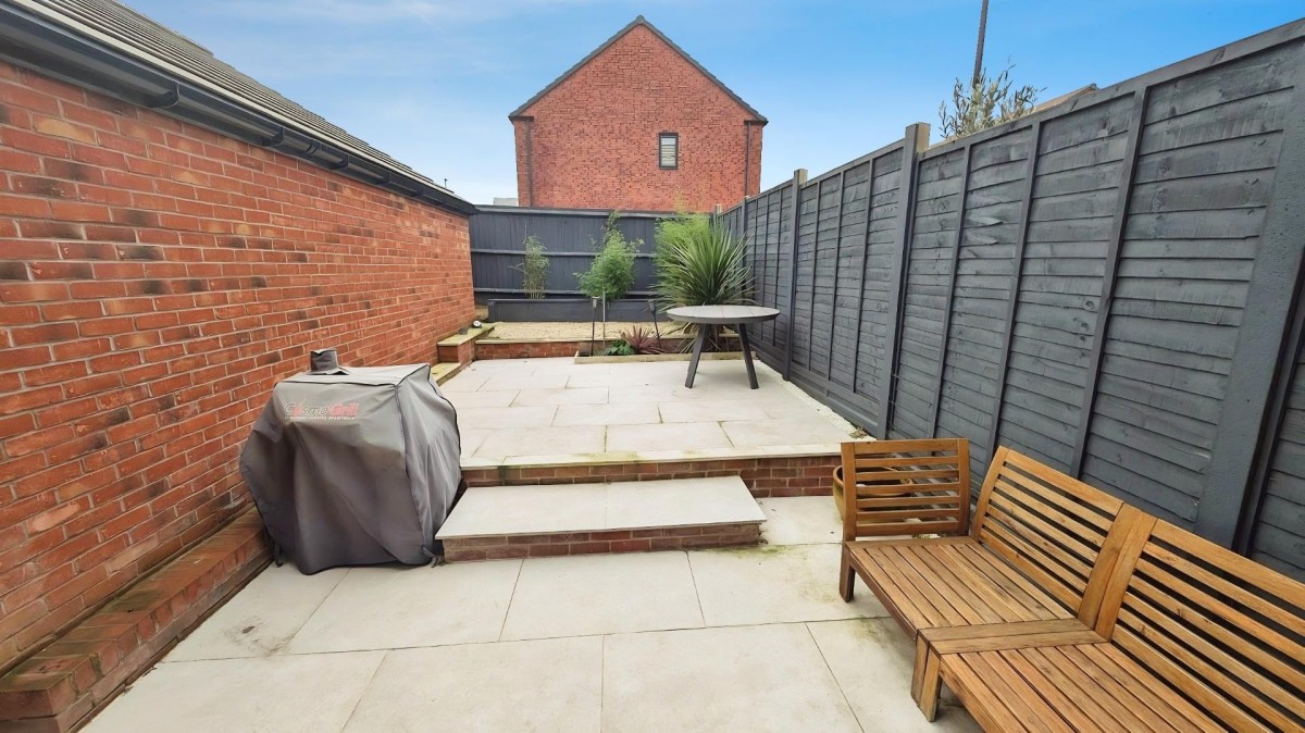 Dowsell Way, Yate, Bristol