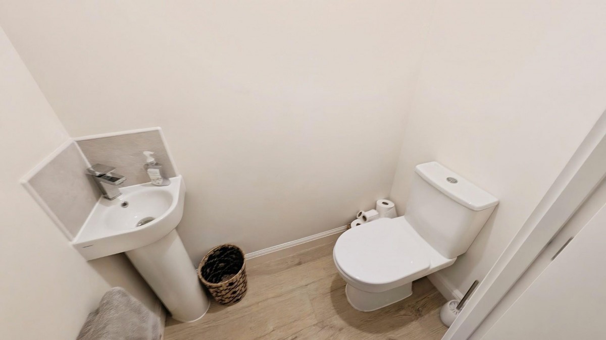 Dowsell Way, Yate, Bristol