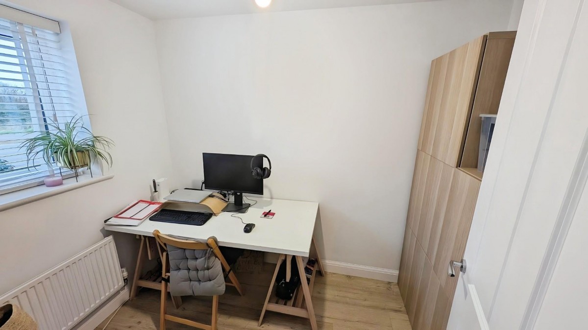 Dowsell Way, Yate, Bristol