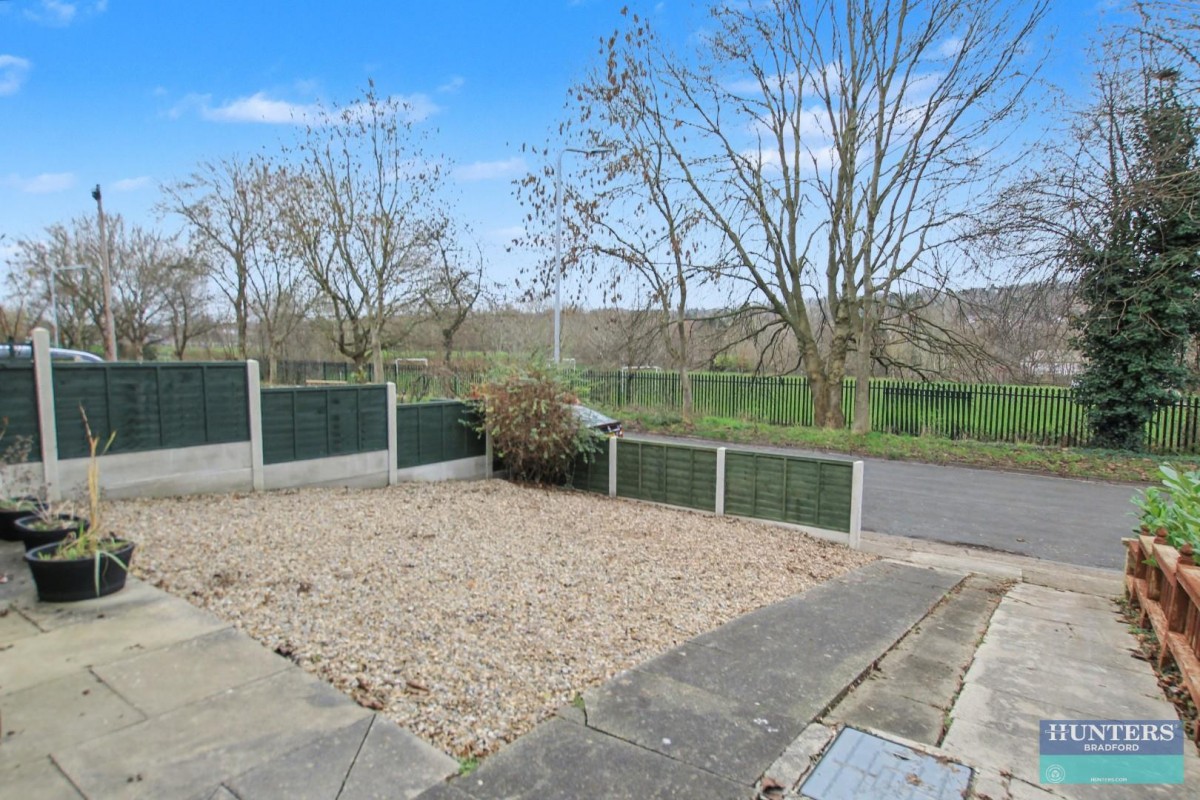 Poplar Crescent Shipley, BD18 2HH