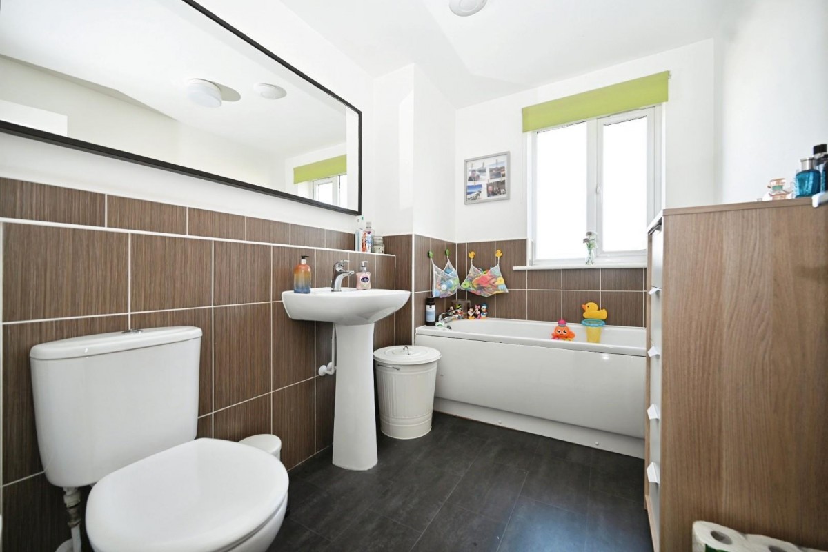 Alva Close, Guiseley, Leeds