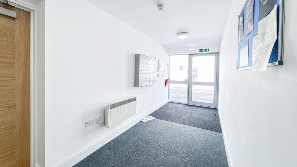 Plough & Windmill, West Street, Bedminster, BS3 3NB