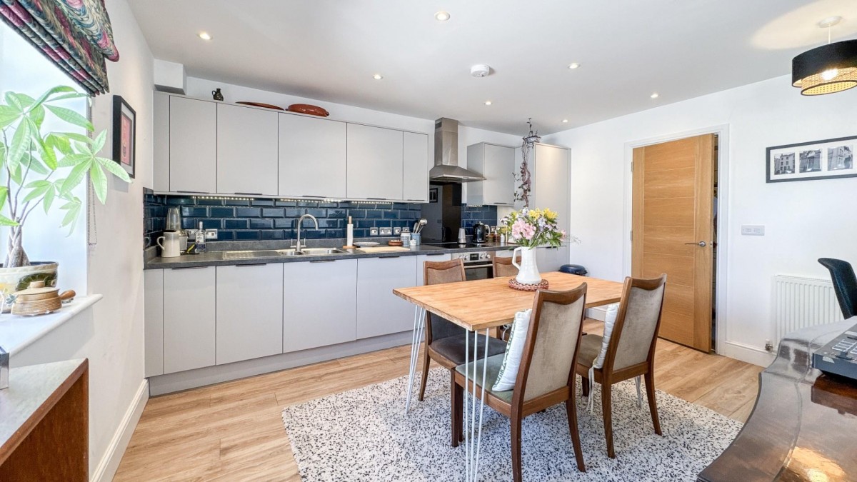 Plough & Windmill, West Street, Bedminster, BS3 3NB