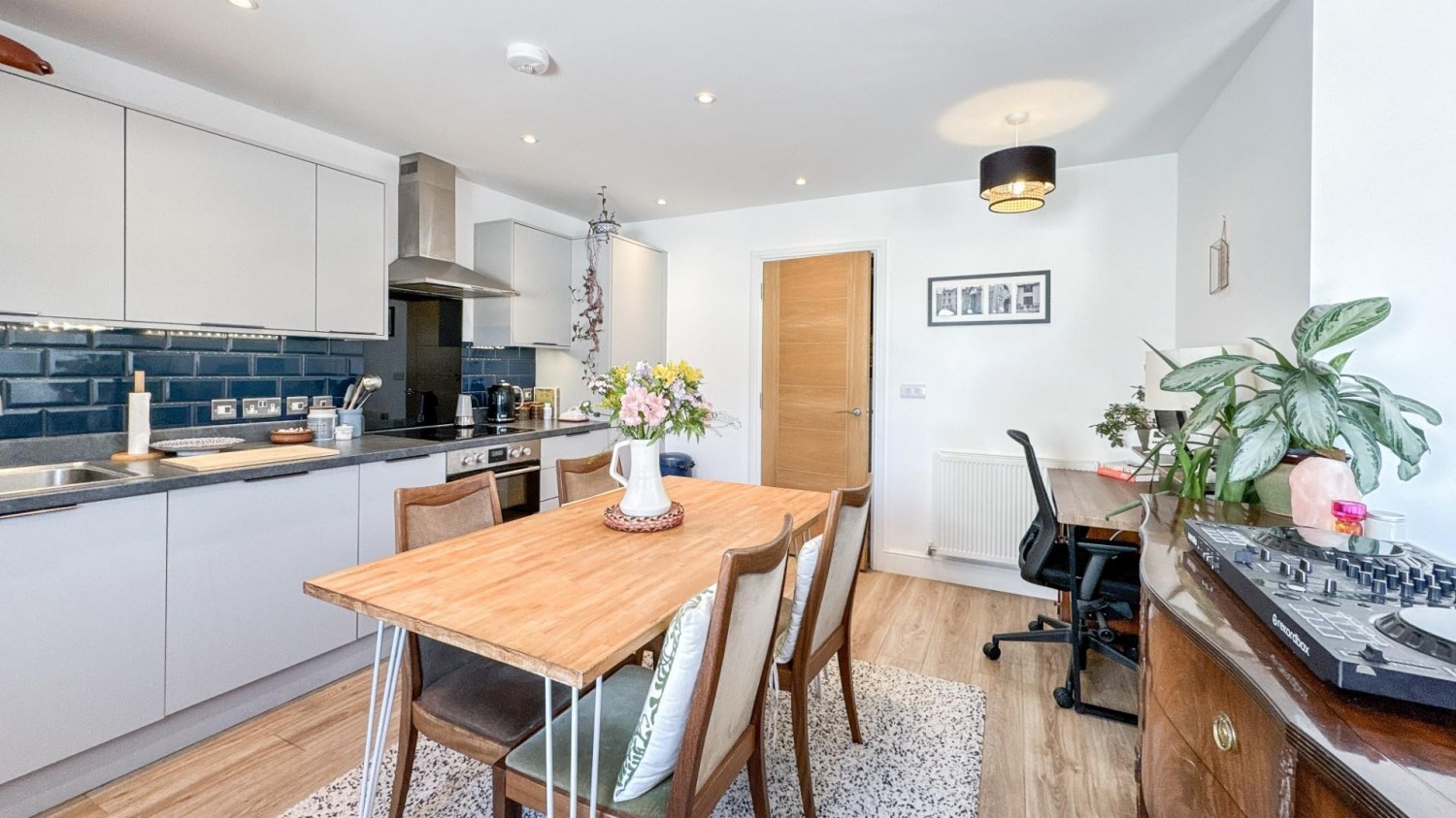 Plough & Windmill, West Street, Bedminster, BS3 3NB