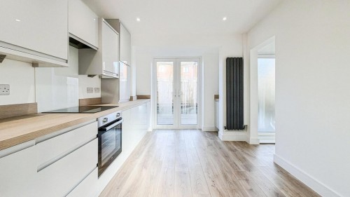 Marksbury Road, Bedminster, BS3 5LF