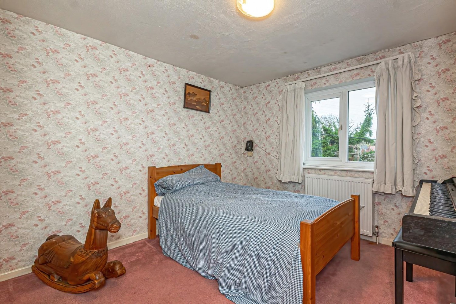 Blenheim Close, Cheddington, Leighton Buzzard