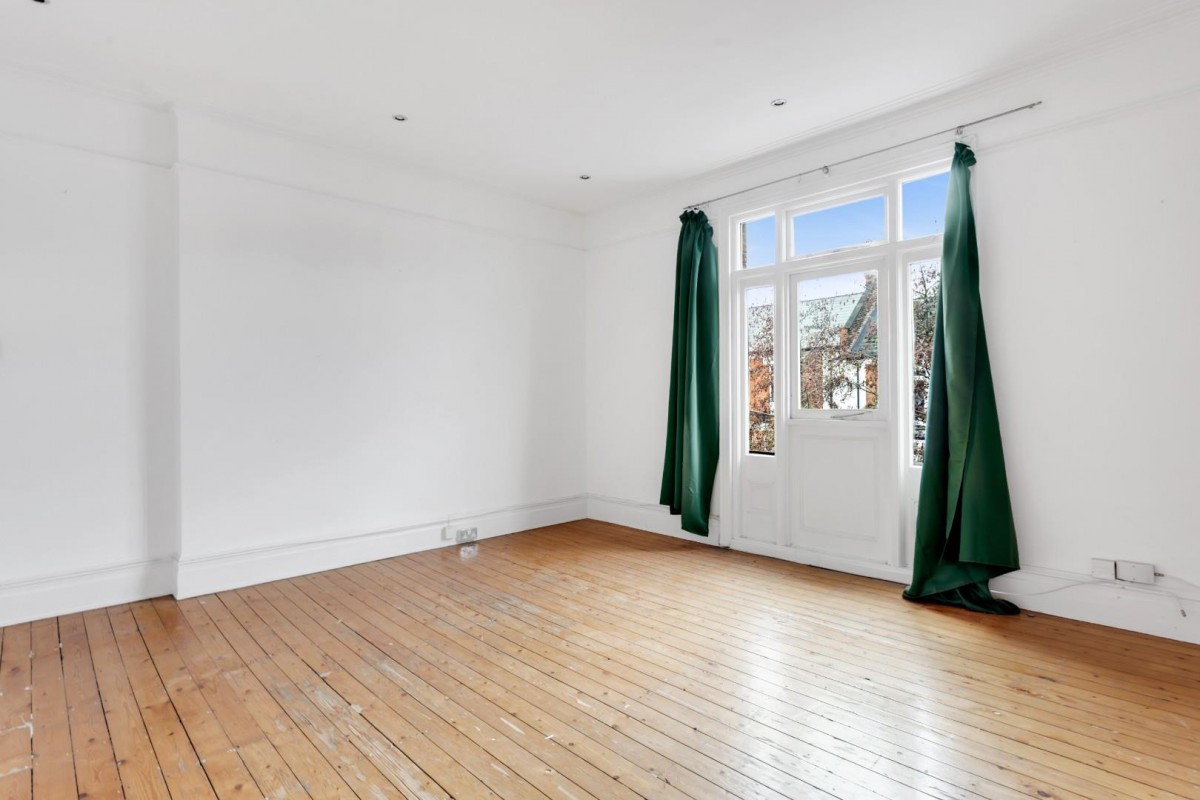 Carlton Mansions, Holmleigh Road, London, N16