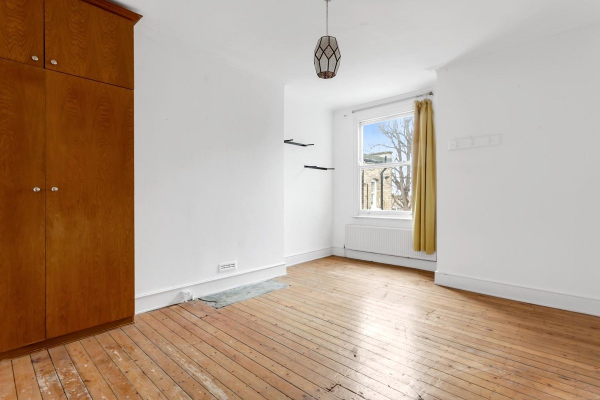 Carlton Mansions, Holmleigh Road, London, N16