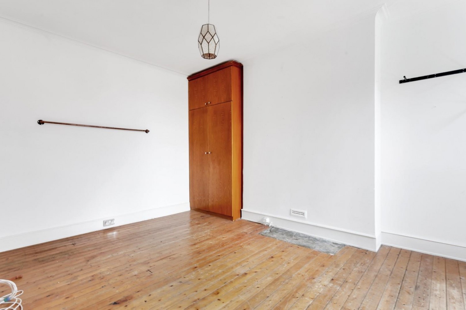 Carlton Mansions, Holmleigh Road, London, N16