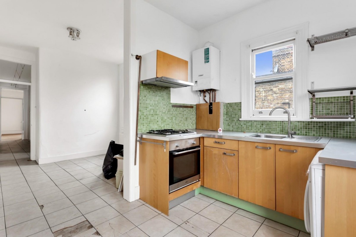 Carlton Mansions, Holmleigh Road, London, N16