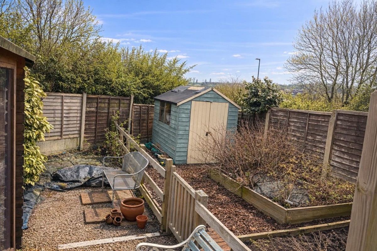 Aldeford Drive, Brierley Hill, DY5 3JF