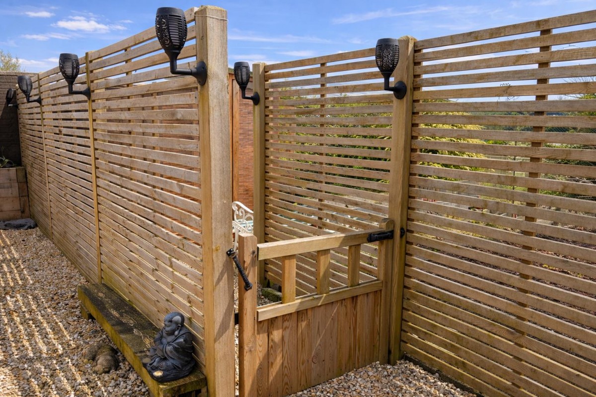 Aldeford Drive, Brierley Hill, DY5 3JF