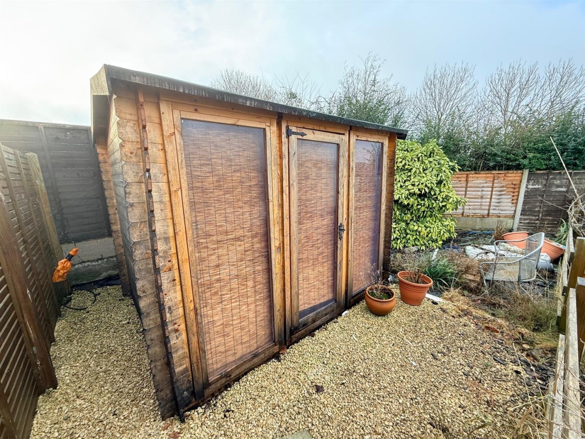 Aldeford Drive, Brierley Hill, DY5 3JF