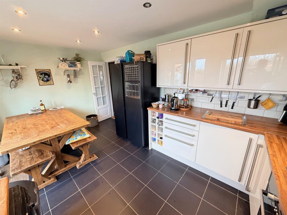 Aldeford Drive, Brierley Hill, DY5 3JF