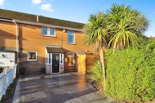 Little Norton Lane, Norton, Sheffield, S8 8GD