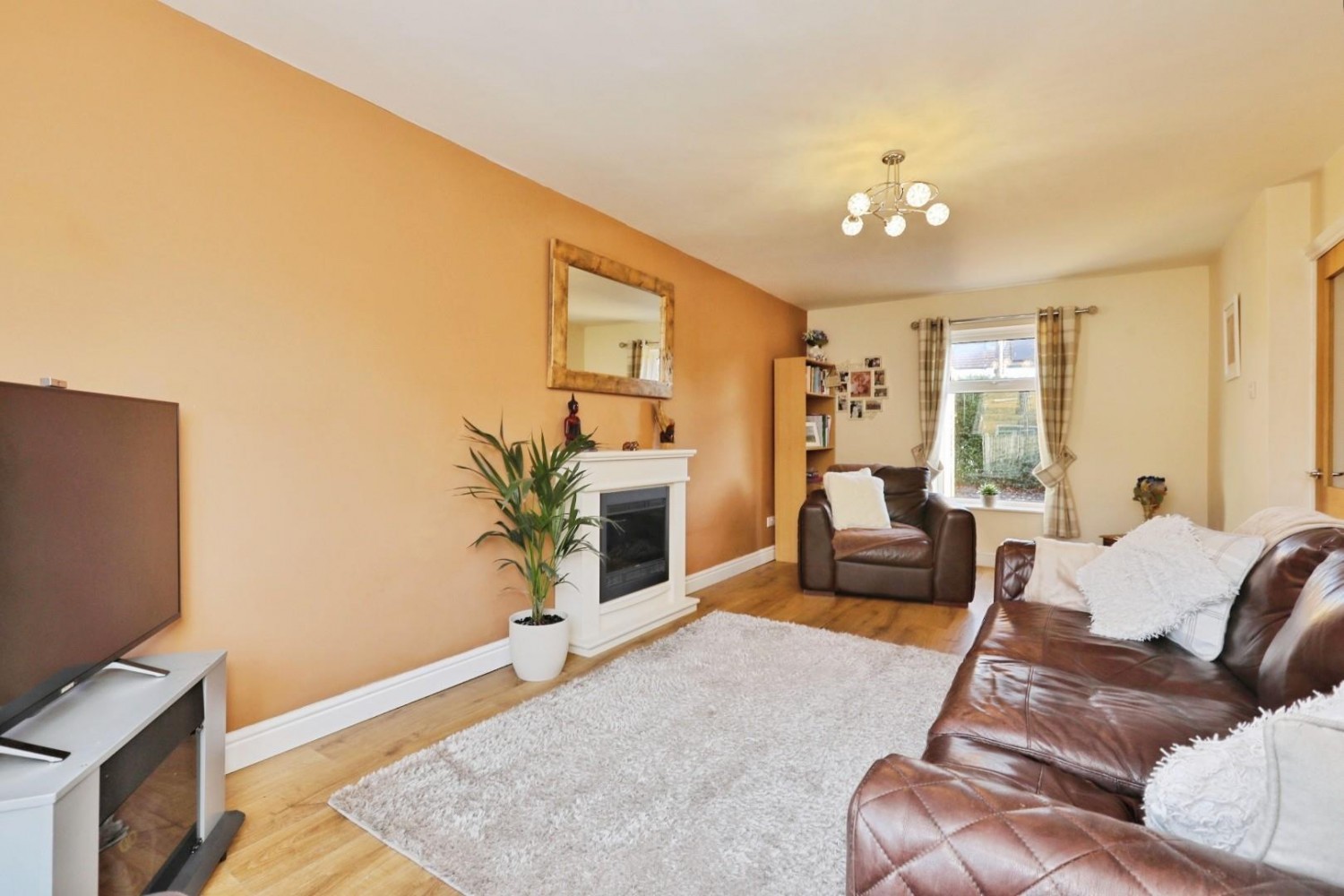 Little Norton Lane, Norton, Sheffield, S8 8GD