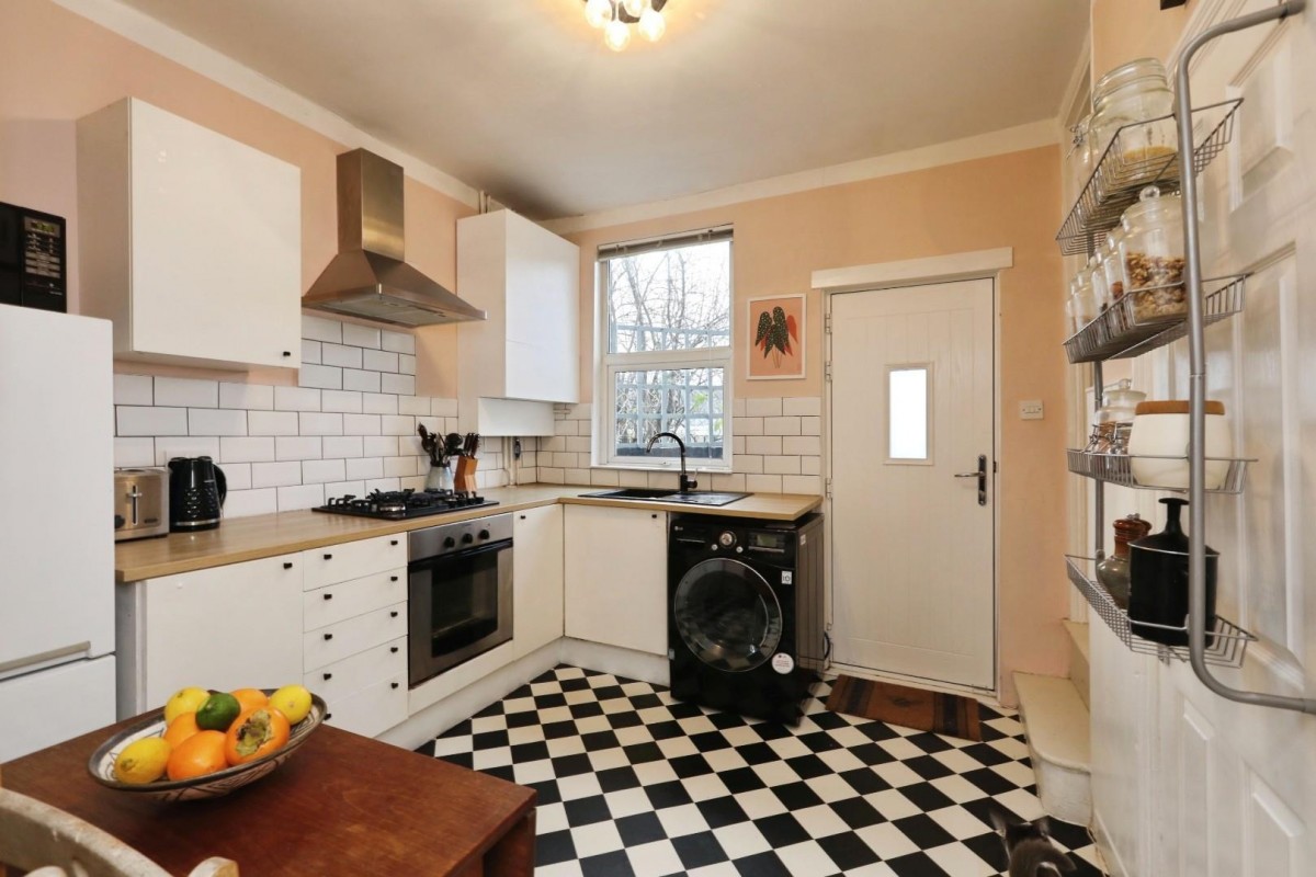 Hale Street, Heeley, Sheffield, S8 0YE