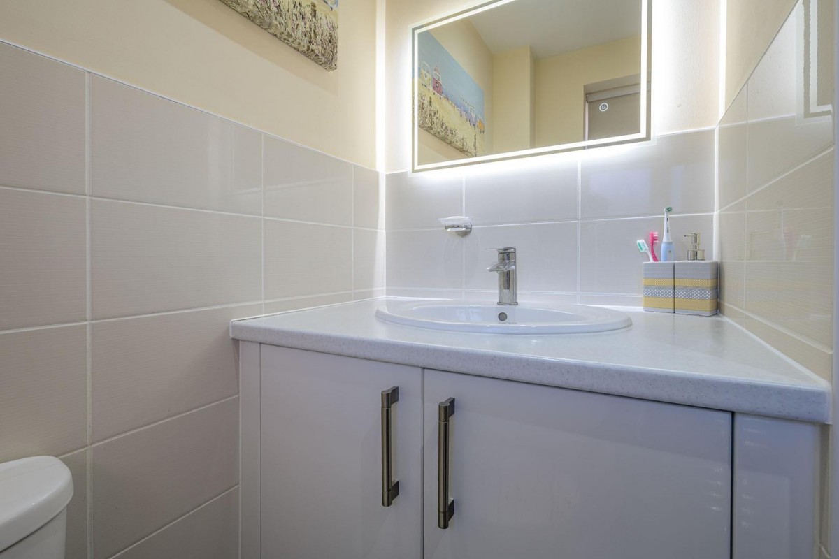 Cinder Road, Gornal Wood