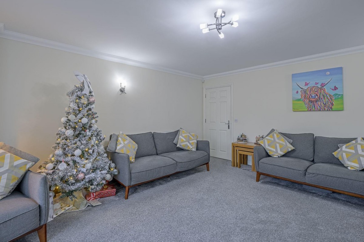 Cinder Road, Gornal Wood