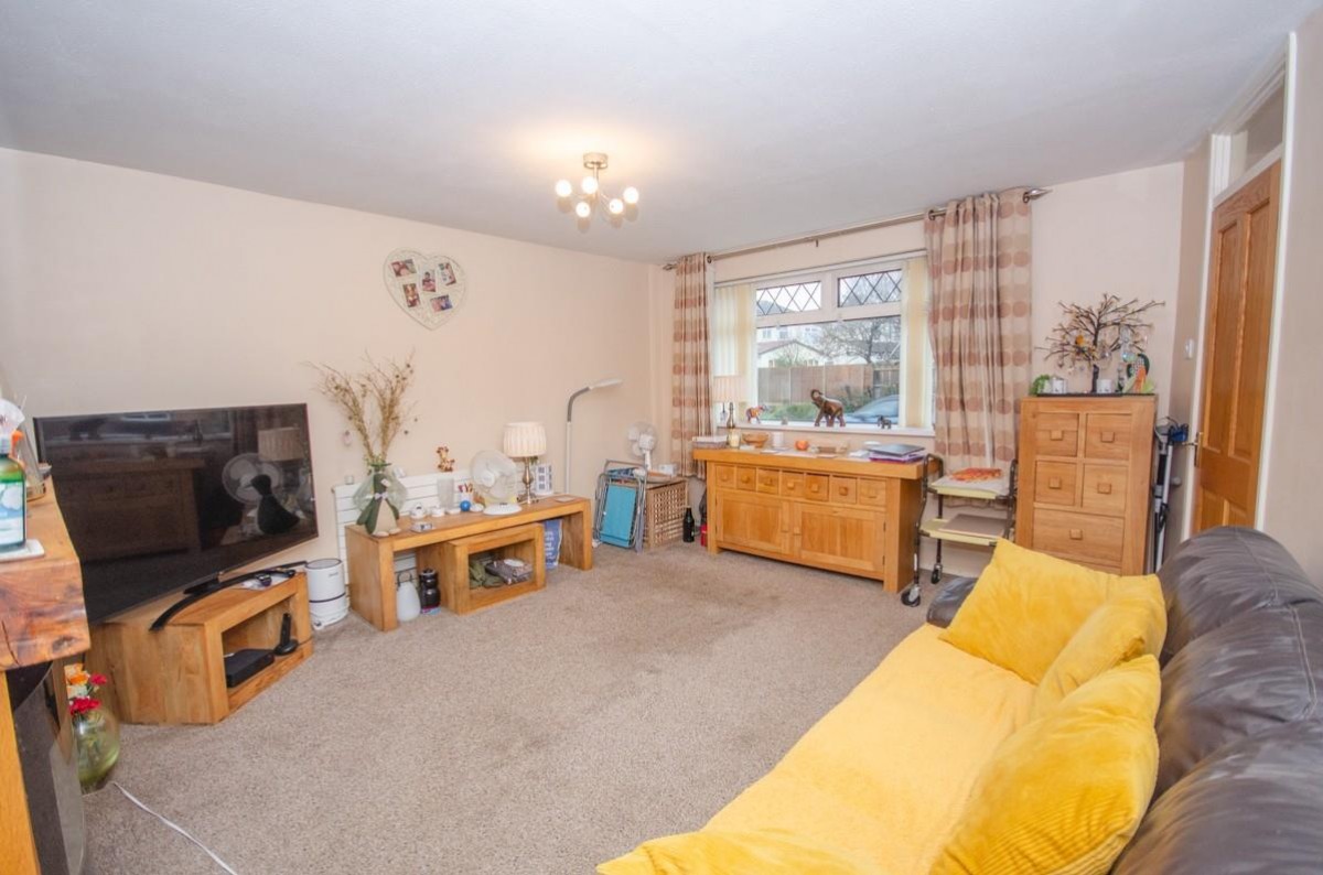 Blackhorse Road, Mangotsfield, Bristol, BS16 9BX