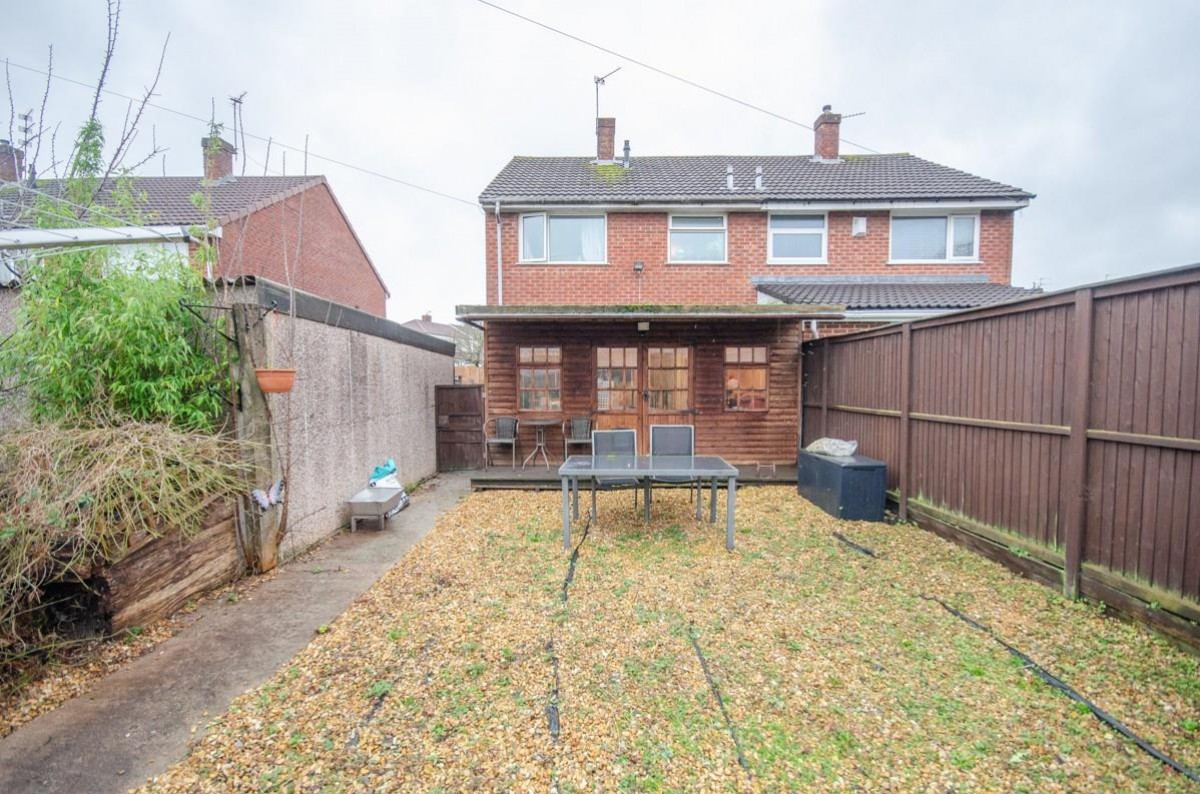Blackhorse Road, Mangotsfield, Bristol, BS16 9BX
