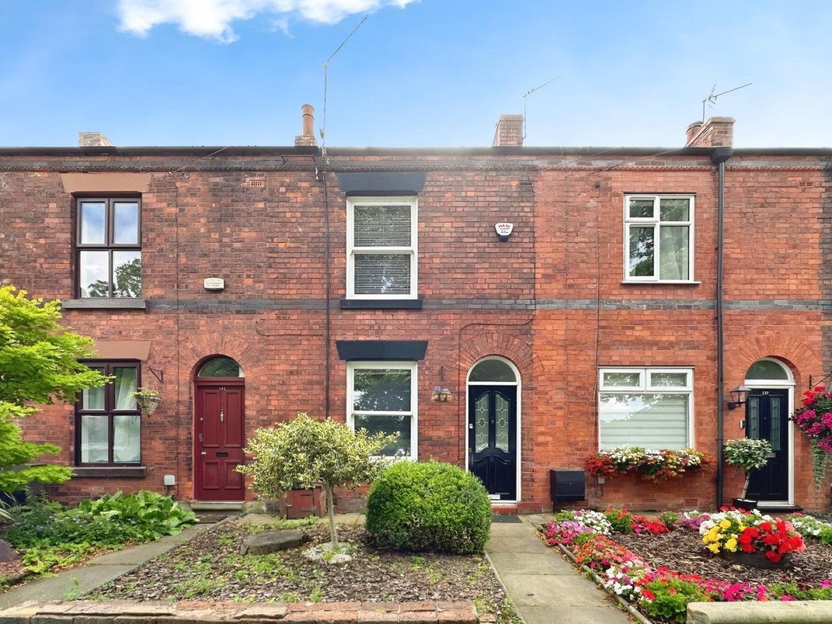 Greenleach Lane, Worsley