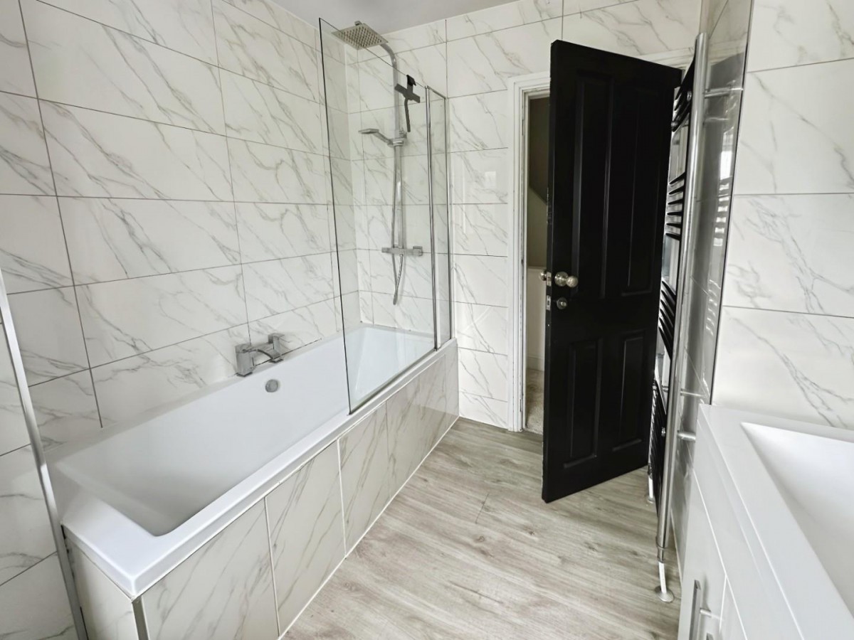 Greenleach Lane, Worsley