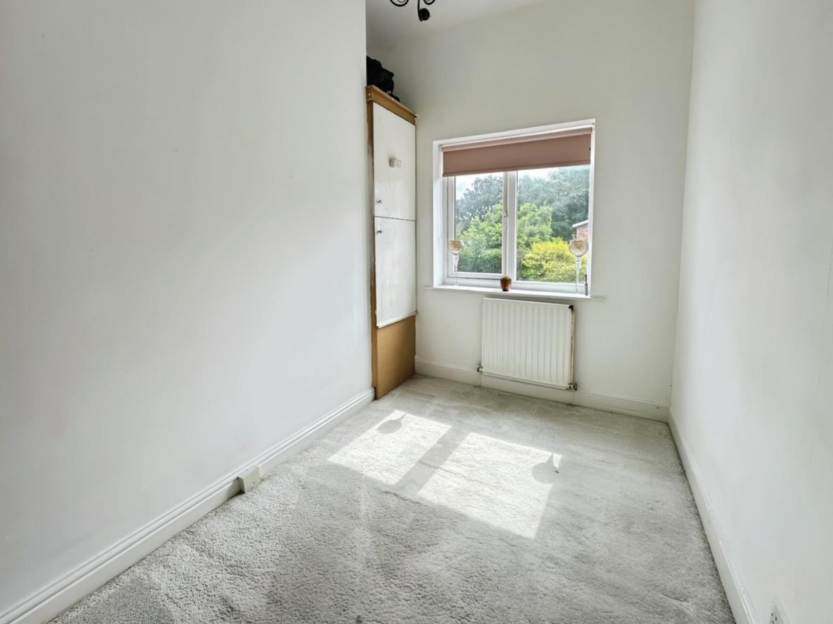 Greenleach Lane, Worsley