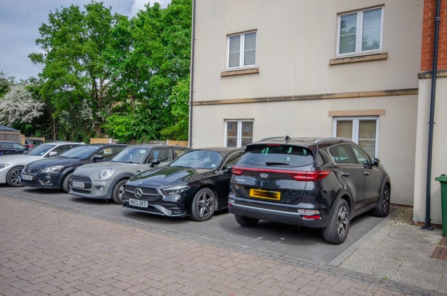 Arnold Road, Mangotsfield, Bristol, BS16 9LB