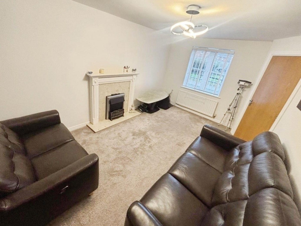 Rogerson Road, Fradley, WS13 8PE