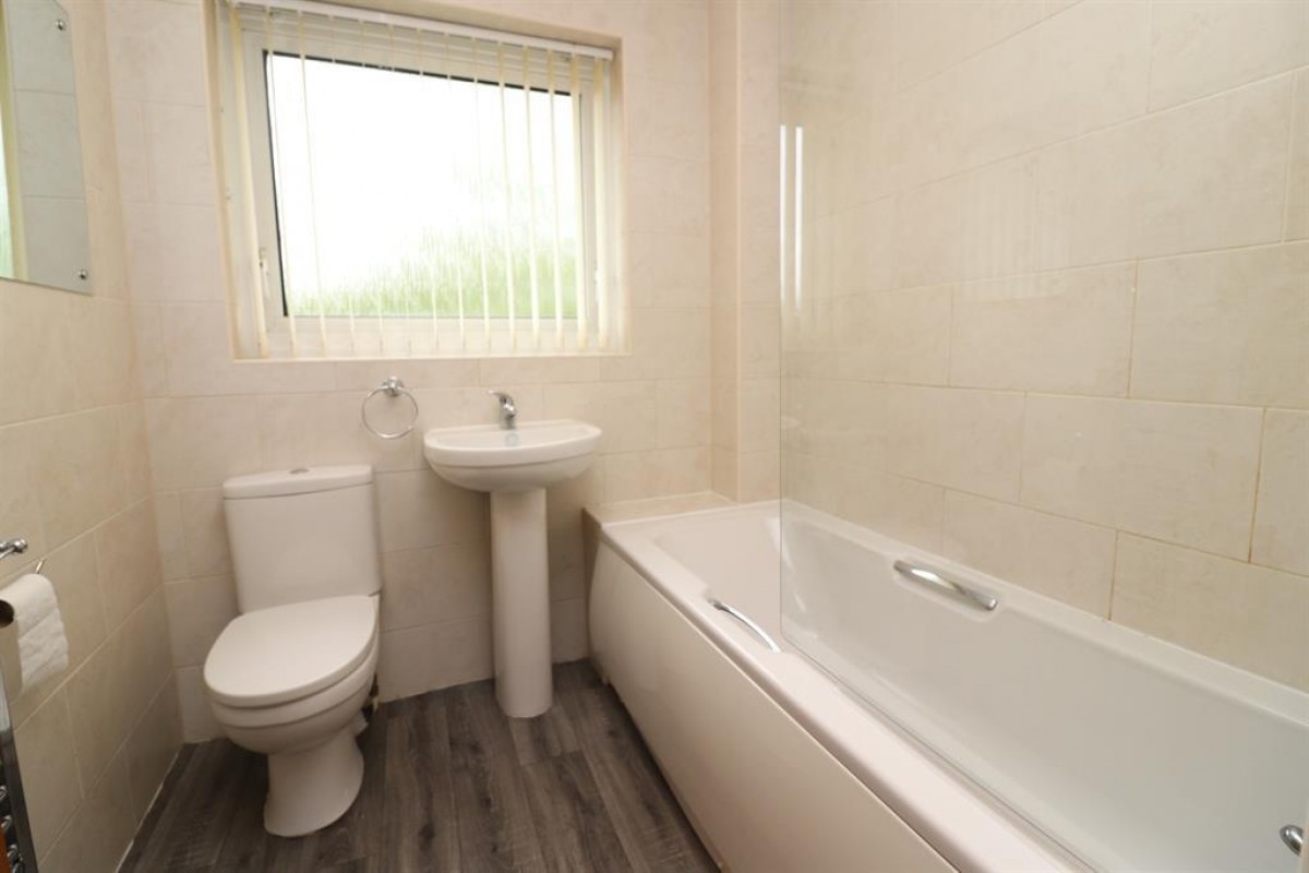 Lakenheath Drive, Bolton, BL1 7RJ