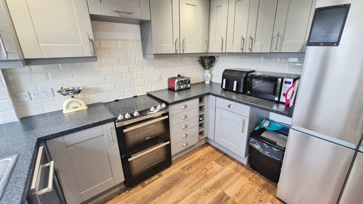 Meadway Street, Burntwood