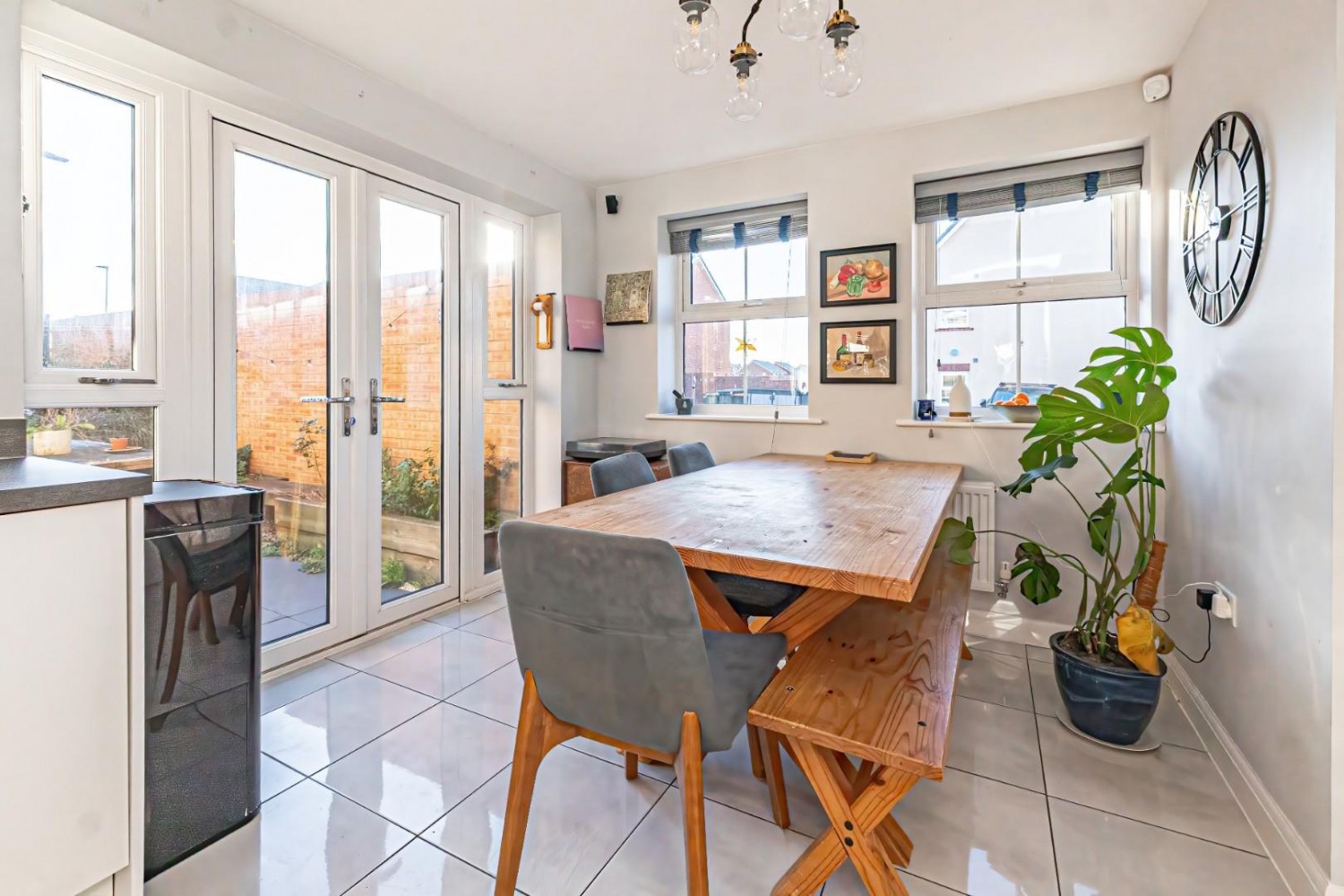 Wallis Drive, Leighton Buzzard