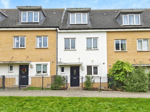 Longships Way, Reading