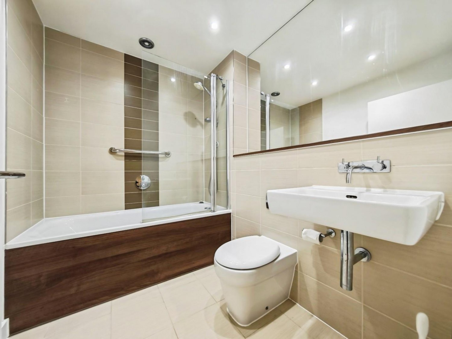 Longships Way, Reading